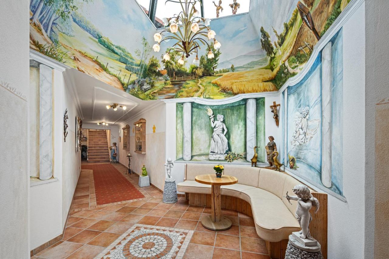 Hotel Preishof Кирххам Экстерьер фото